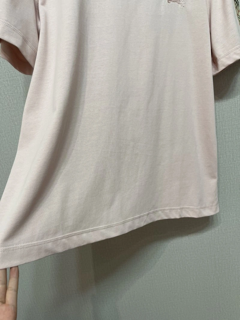 Minimalist Burberry T-Shirts 99295