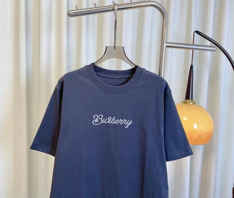 ComfortFit Burberry T-Shirts 99294