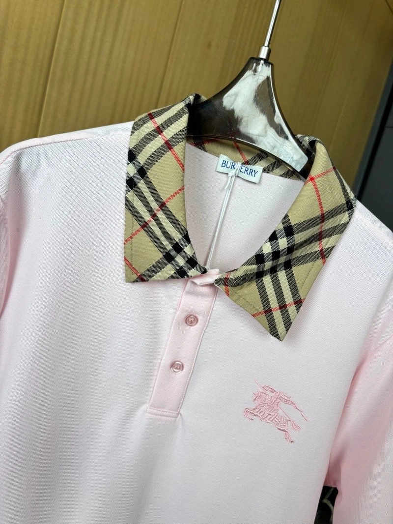 Burberry T-Shirts Elegant 99131