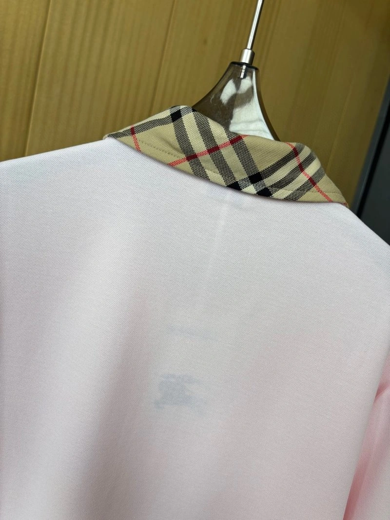 Burberry T-Shirts Elegant 99131