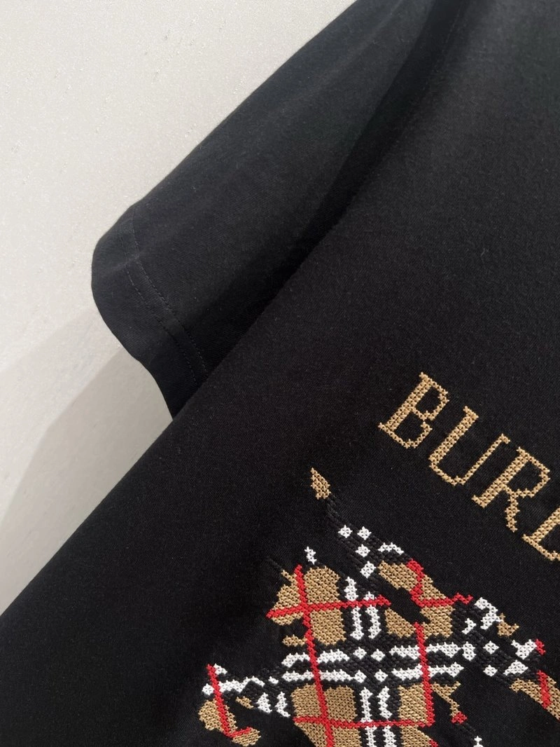 Burberry T-Shirts RelaxedFit 99083