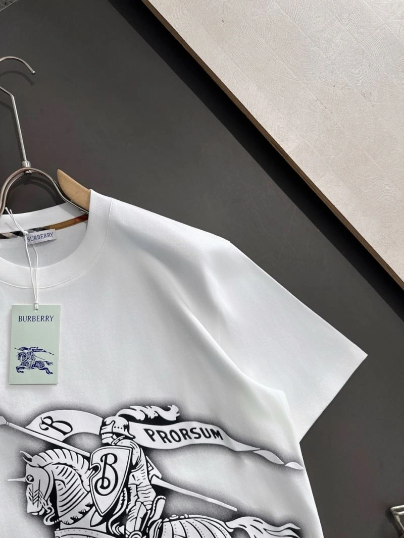 Flexible Burberry T-Shirts 101570