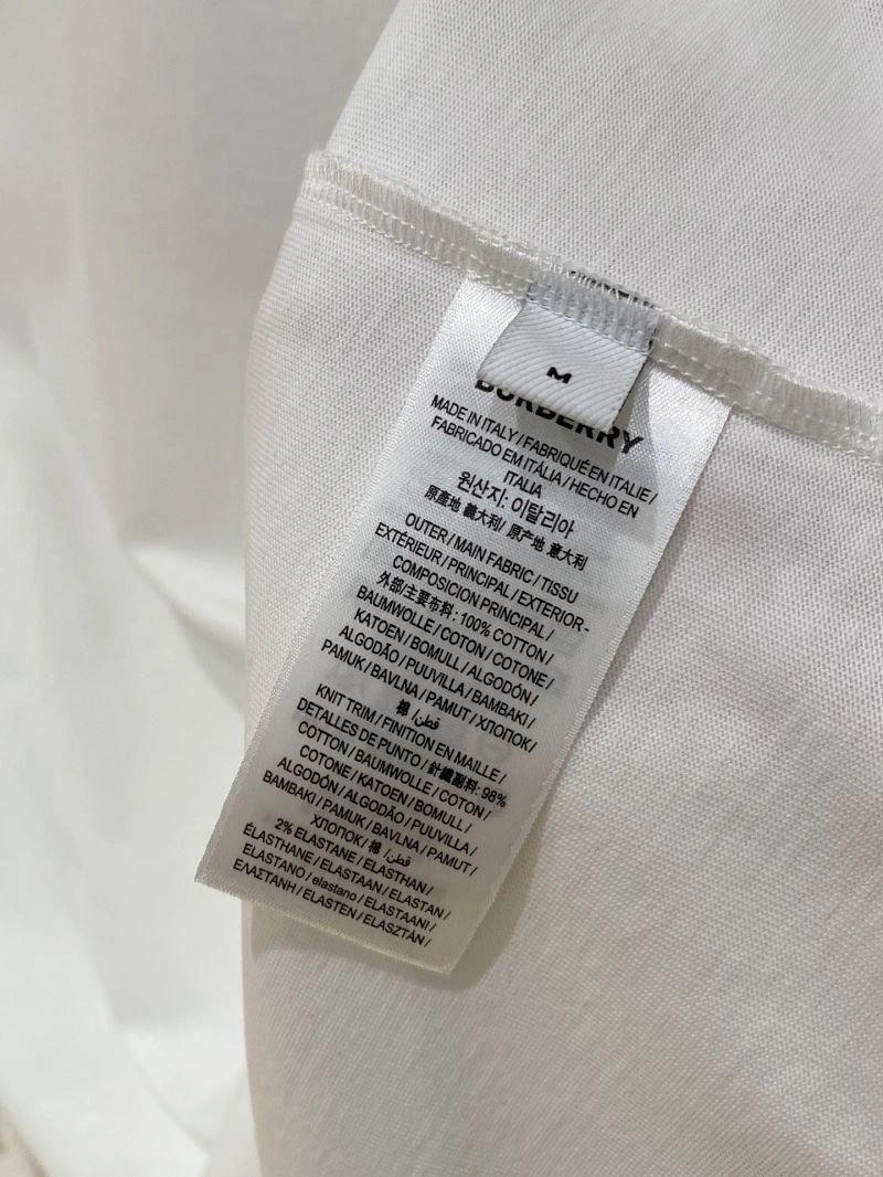 Burberry T-Shirts Cozy 101572