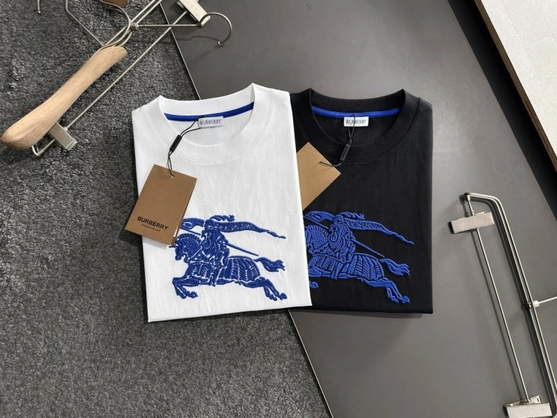 WellDesigned Burberry T-Shirts 101560