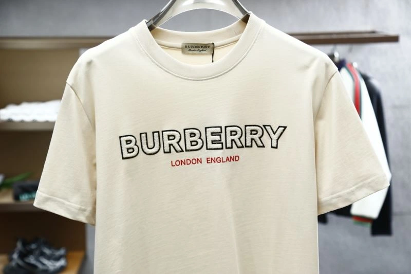 Burberry T-Shirts OnTrend 101550