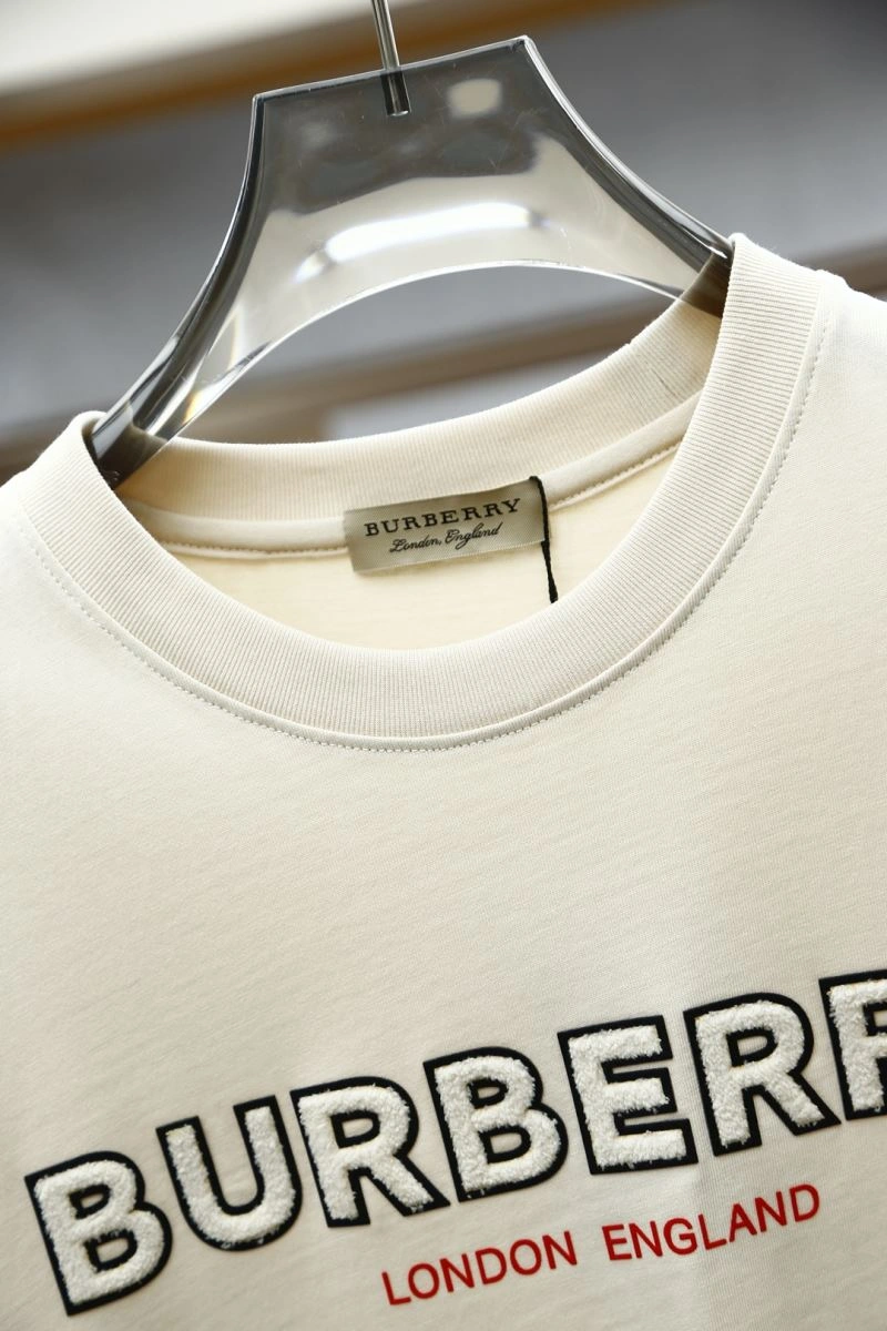 Burberry T-Shirts OnTrend 101550
