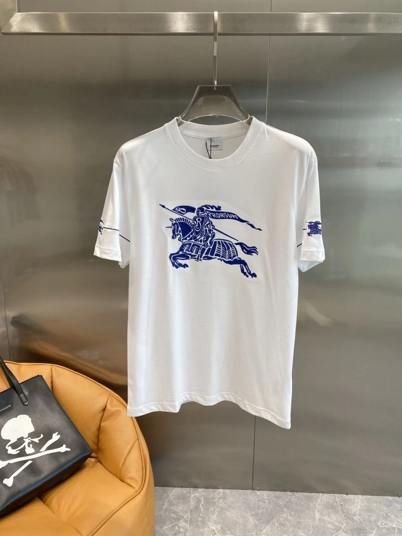 Burberry T-Shirts Resilient 101544