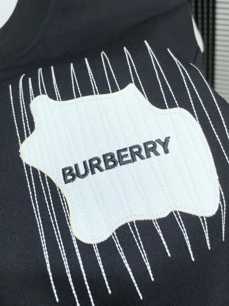 Efficient Burberry T-Shirts 101540