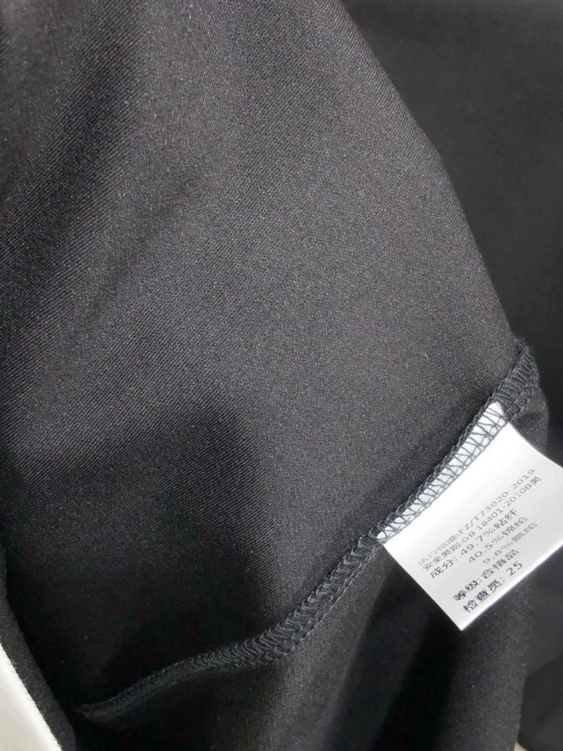 Efficient Burberry T-Shirts 101540