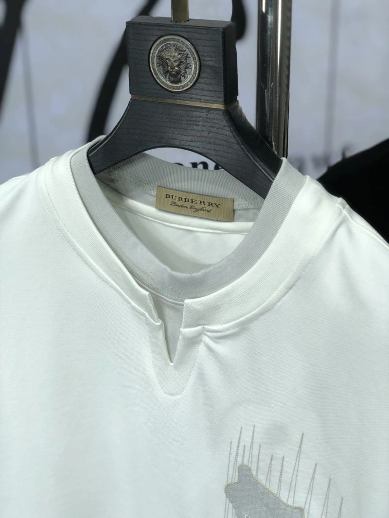 Burberry T-Shirts Functional 101541