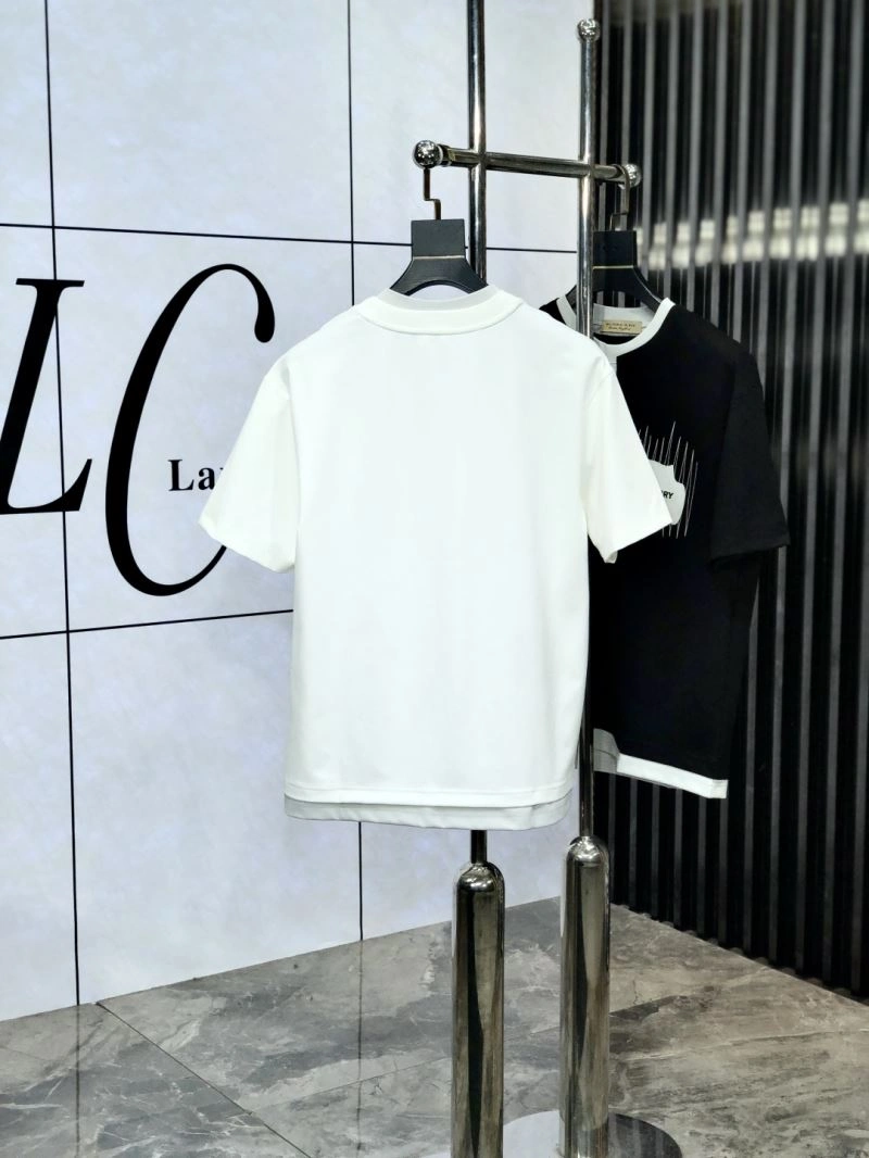 Burberry T-Shirts Functional 101541