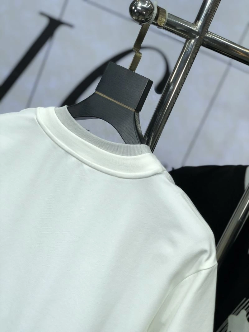 Burberry T-Shirts Functional 101541
