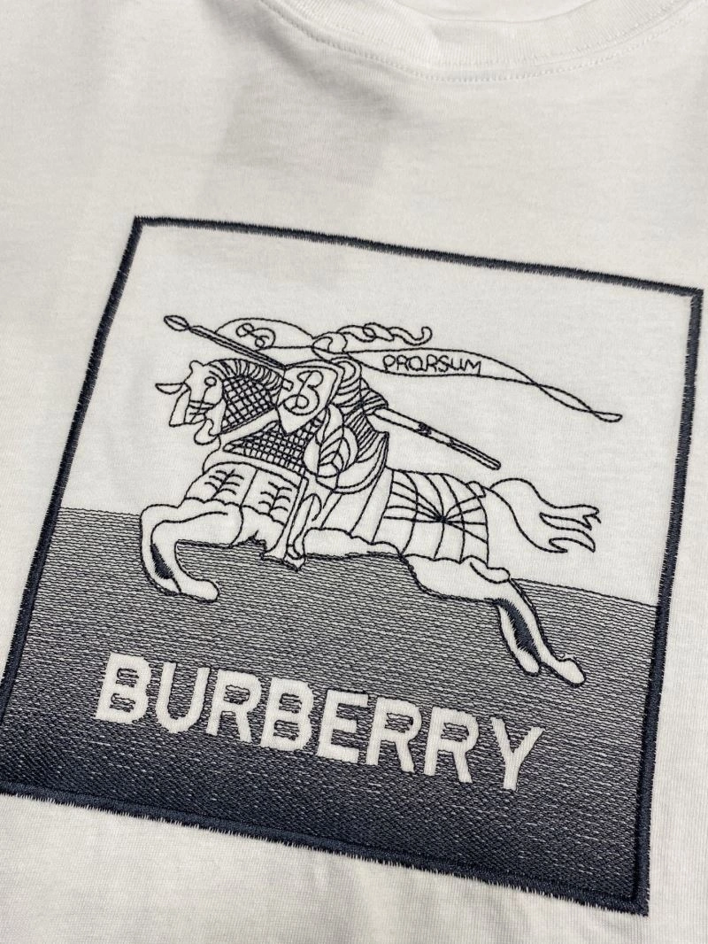 Tailored Burberry T-Shirts 101516