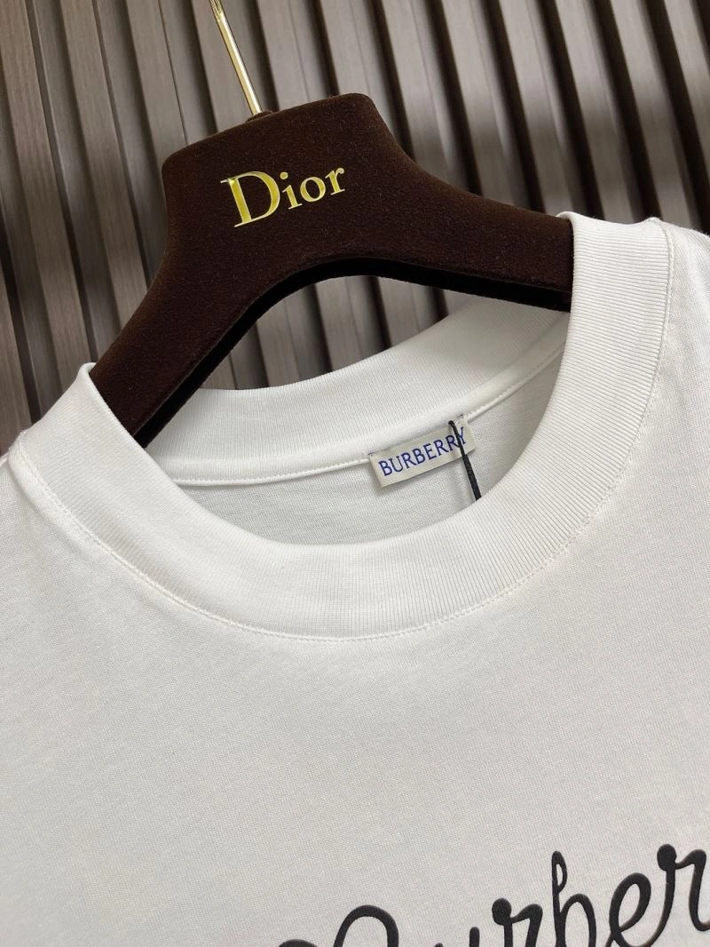 Burberry T-Shirts Versatile 101517