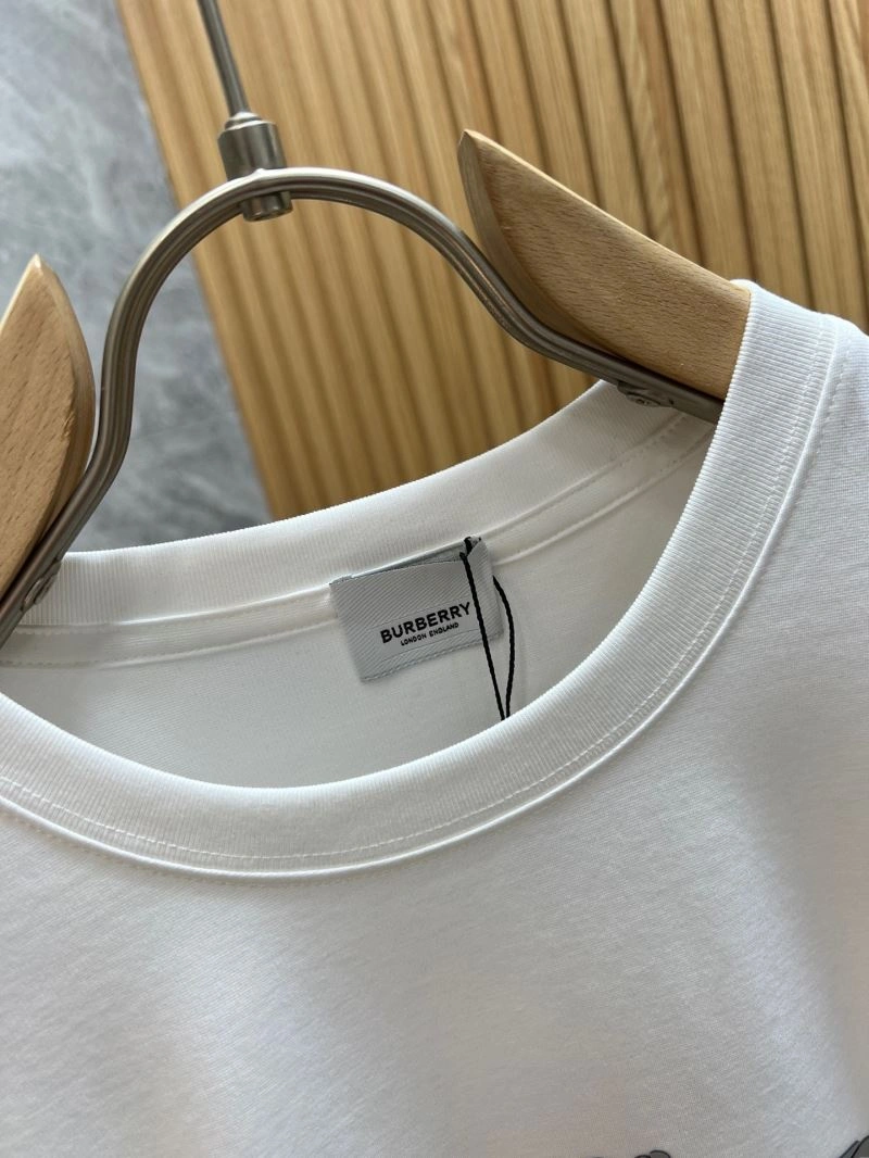 Comfortable Burberry T-Shirts 101521