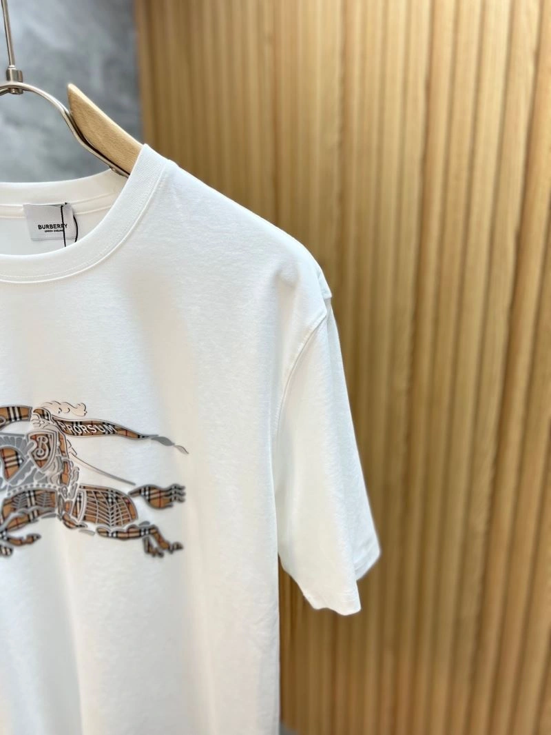 Comfortable Burberry T-Shirts 101521