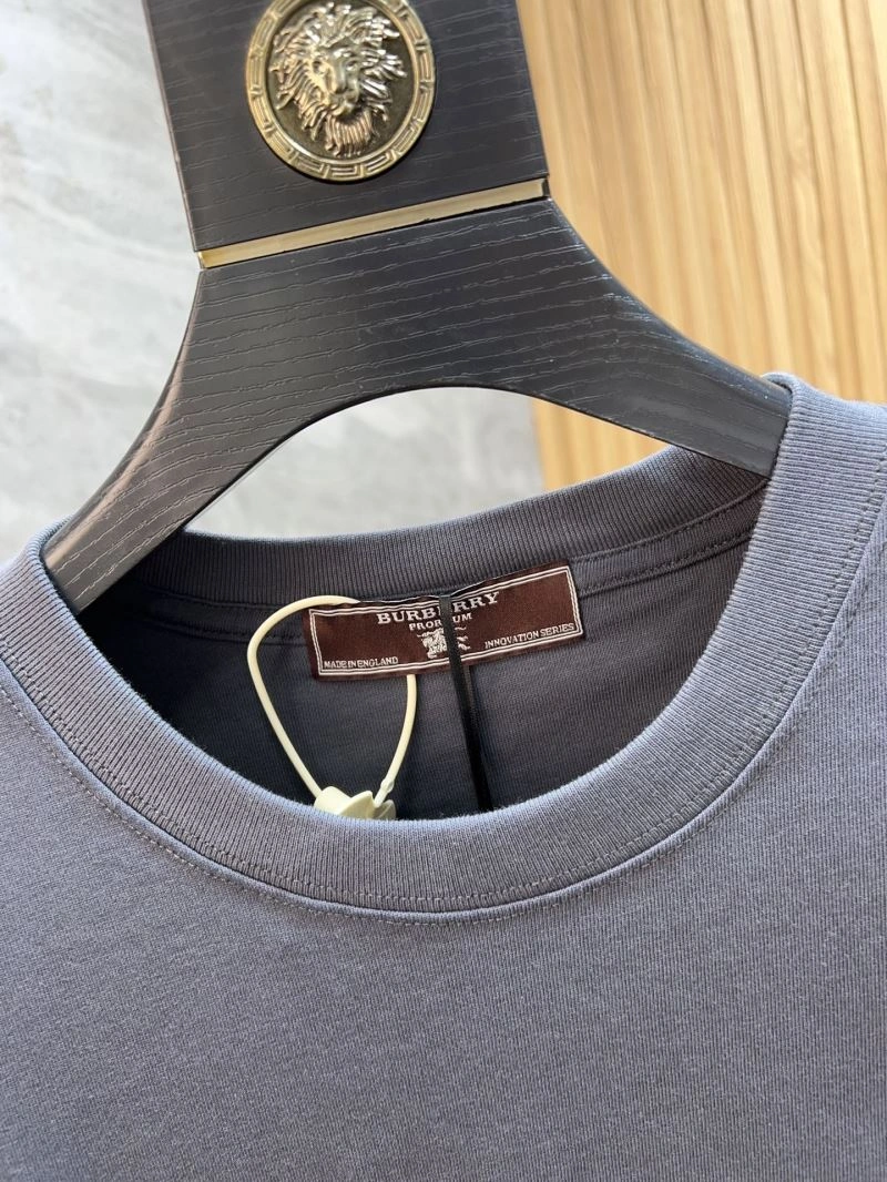 Versatile Burberry T-Shirts 101538