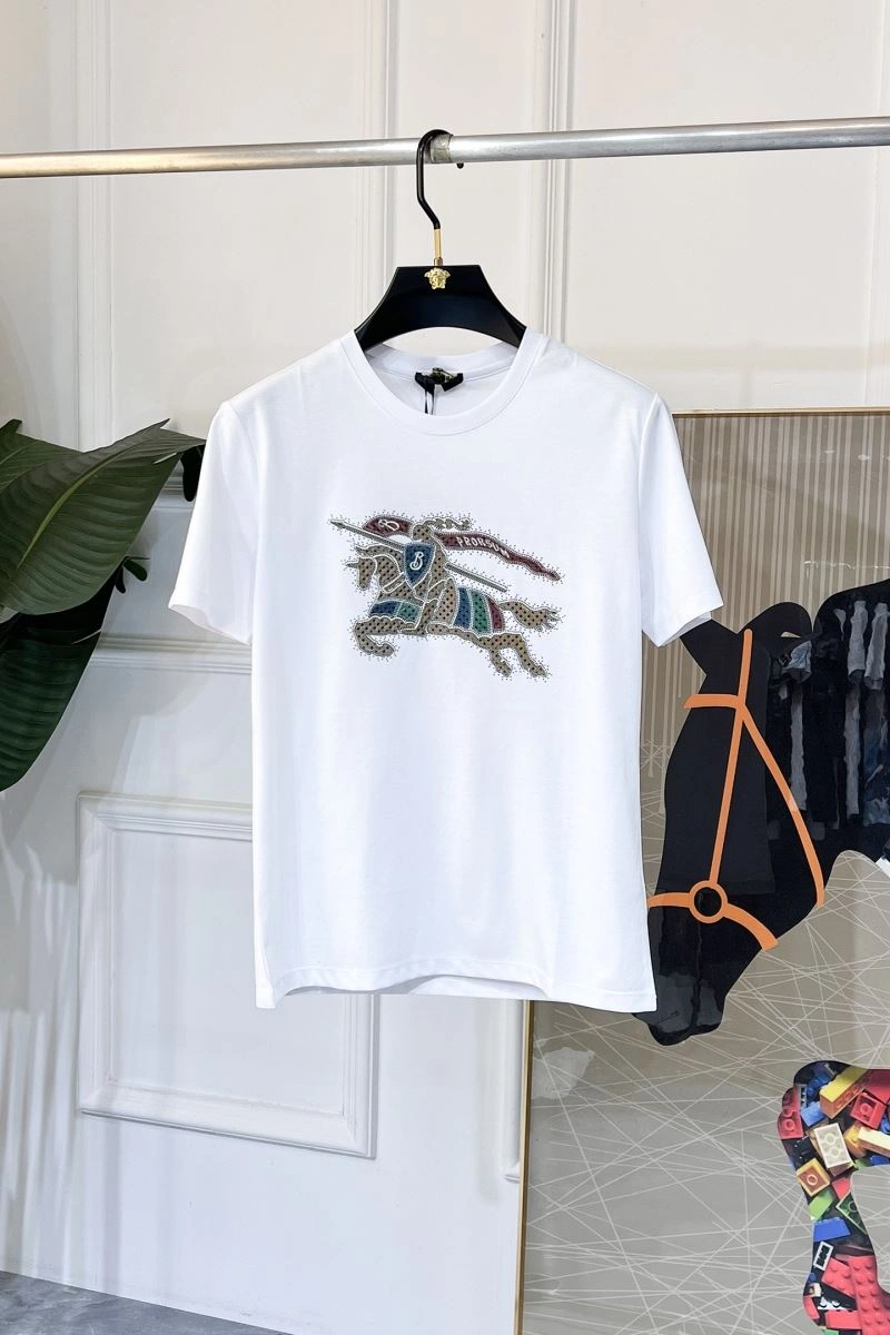 Timeless Burberry T-Shirts 101490