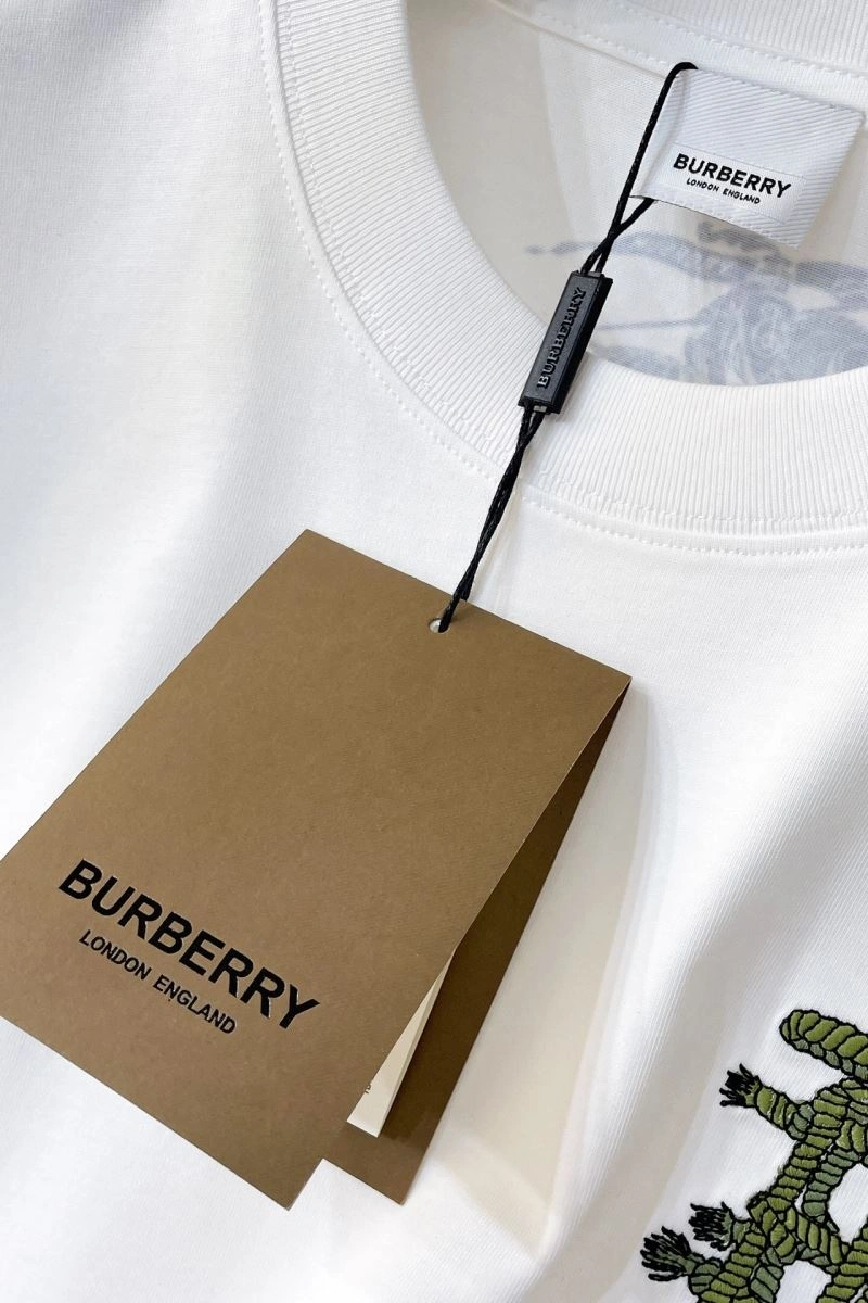 FashionForward Burberry T-Shirts 101568