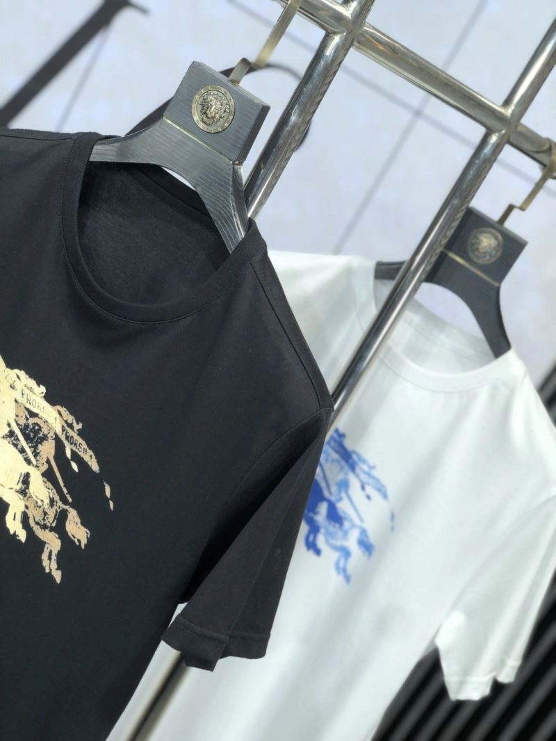 Burberry T-Shirts Sleek 101485
