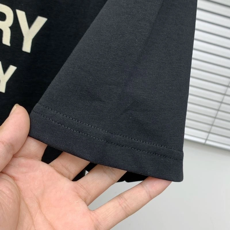 UrbanChic Burberry T-Shirts 101468