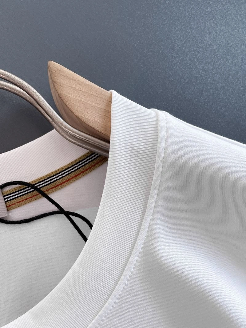 SportInspired Burberry T-Shirts 101451