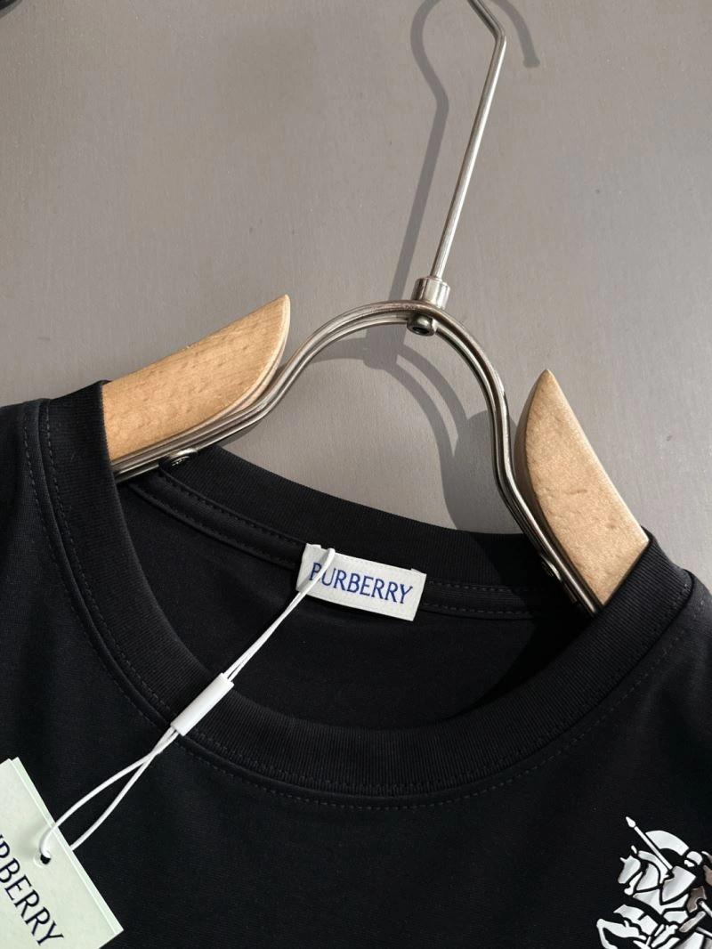 Sleek Burberry T-Shirts 101487