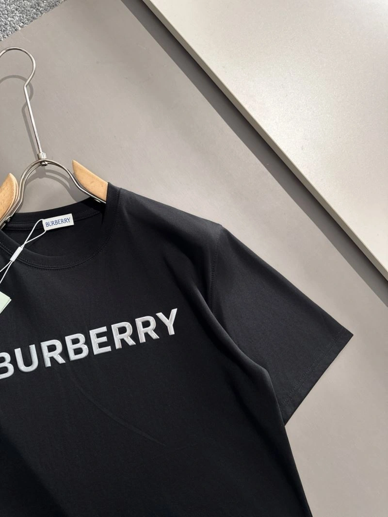 Burberry T-Shirts Lightweight 101449