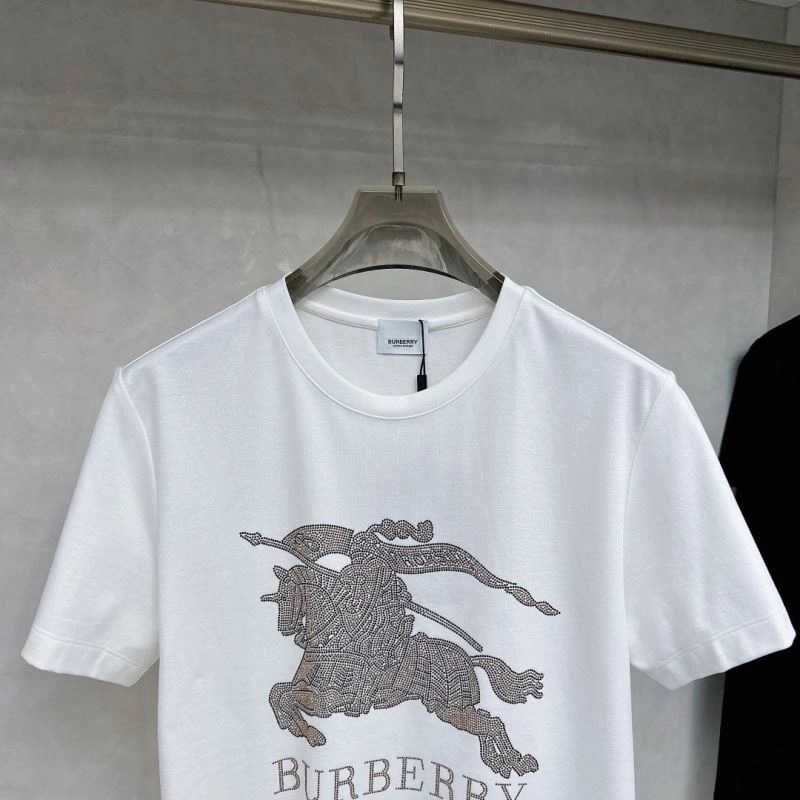 Elegant Burberry T-Shirts 101455