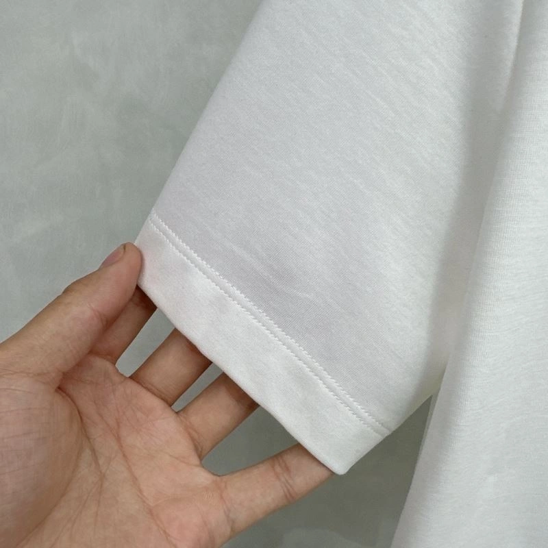 Elegant Burberry T-Shirts 101455