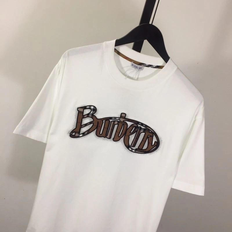 Sleek Burberry T-Shirts 101442