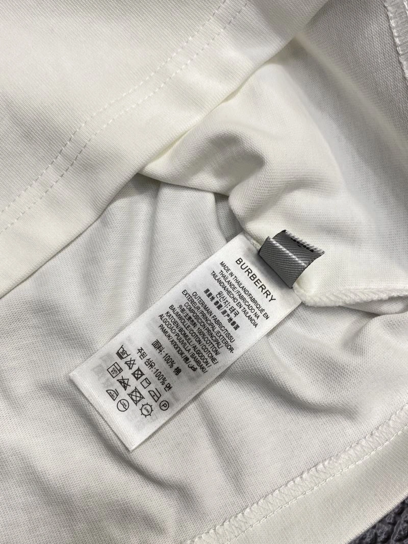 Burberry T-Shirts Minimalist 101425