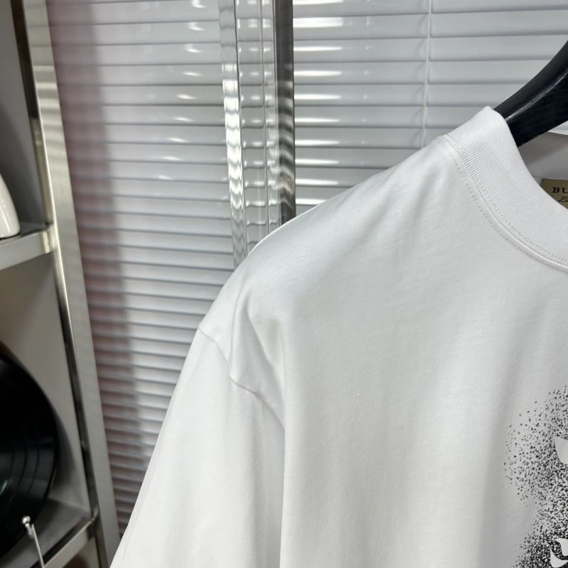 Stretchable Burberry T-Shirts 101422