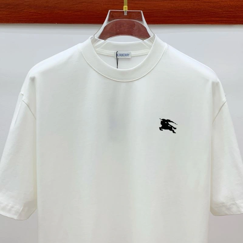 Burberry T-Shirts Neat 101428