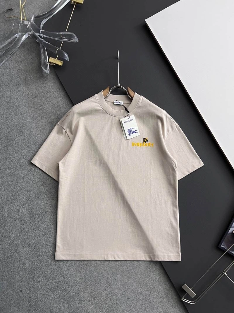 Unisex Burberry T-Shirts 101434