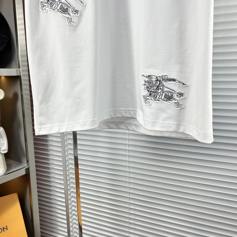 Seasonal Burberry T-Shirts 101404