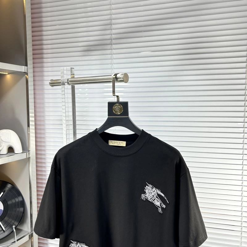 Burberry T-Shirts ModernLook 101405