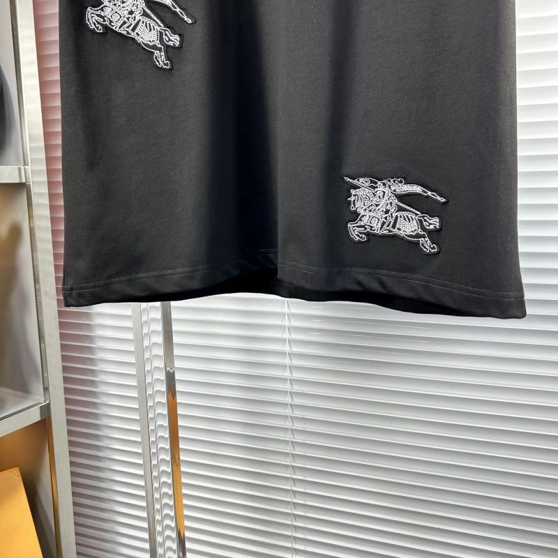 Burberry T-Shirts ModernLook 101405