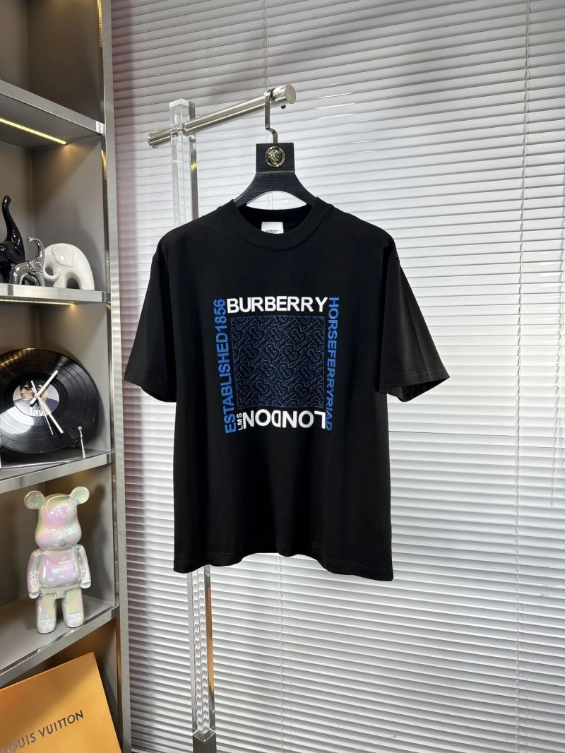 Resilient Burberry T-Shirts 101395