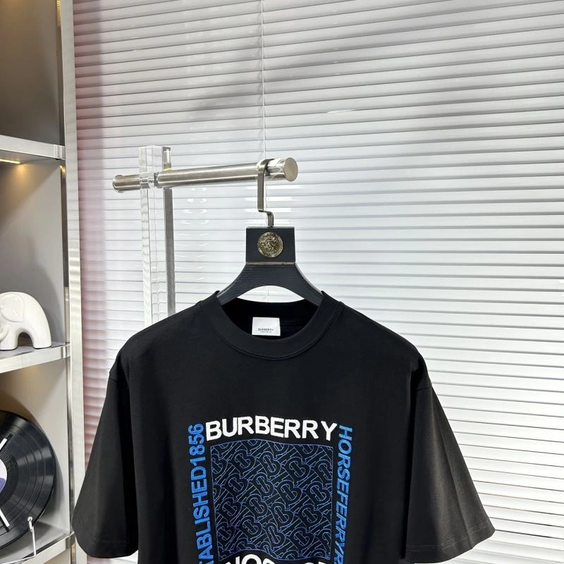 Resilient Burberry T-Shirts 101395