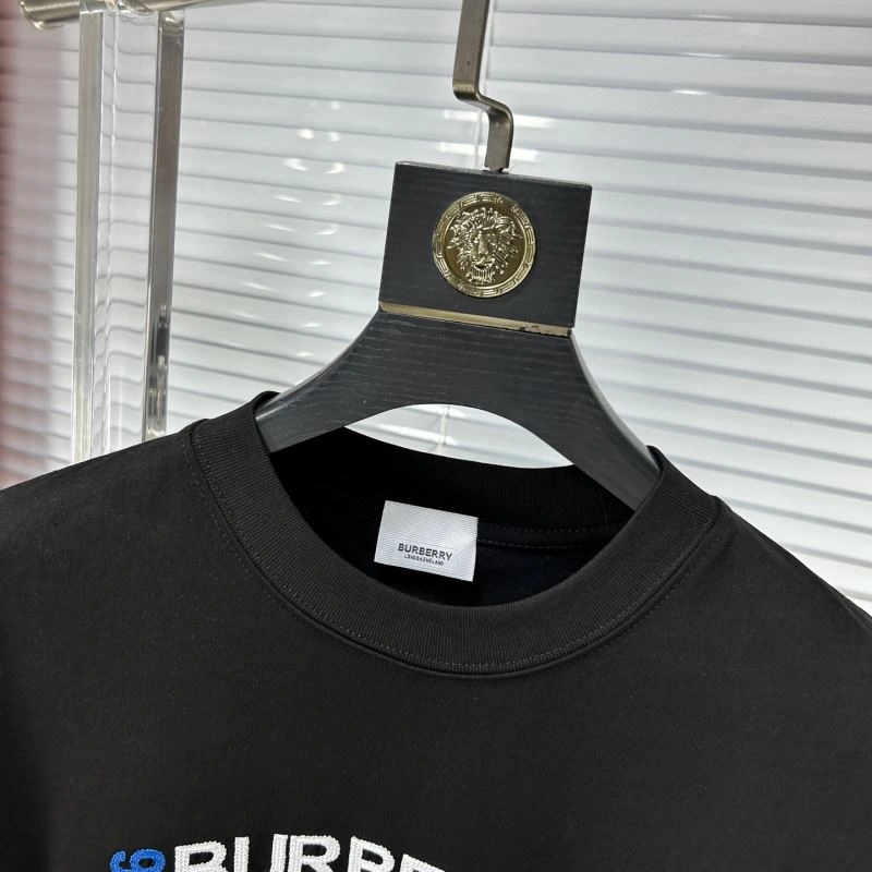 Resilient Burberry T-Shirts 101395