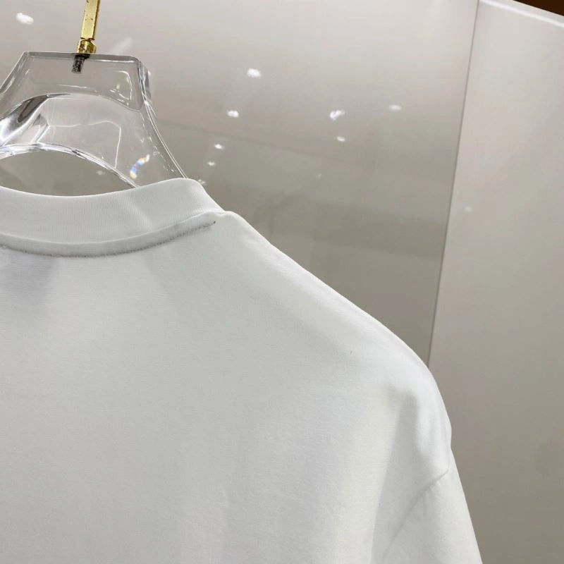 Contemporary Burberry T-Shirts 101380