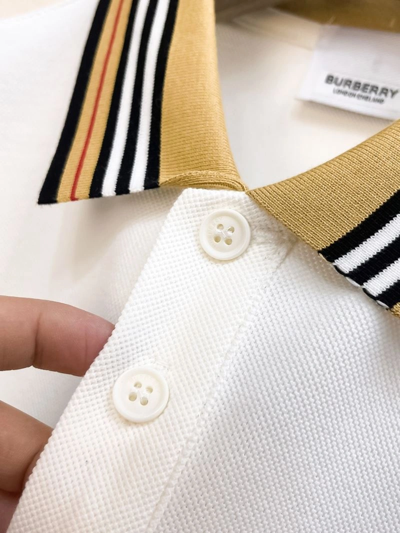 Burberry T-Shirts FashionForward 101467