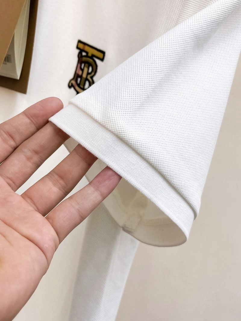 Burberry T-Shirts FashionForward 101467