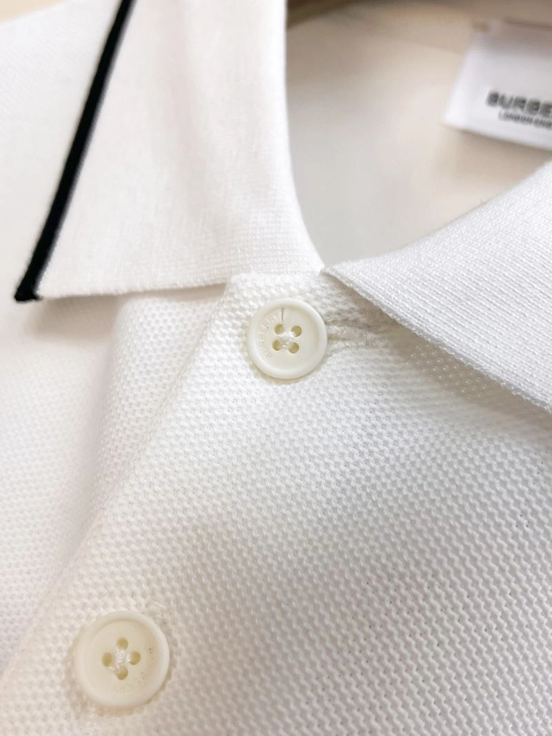 Supportive Burberry T-Shirts 101370