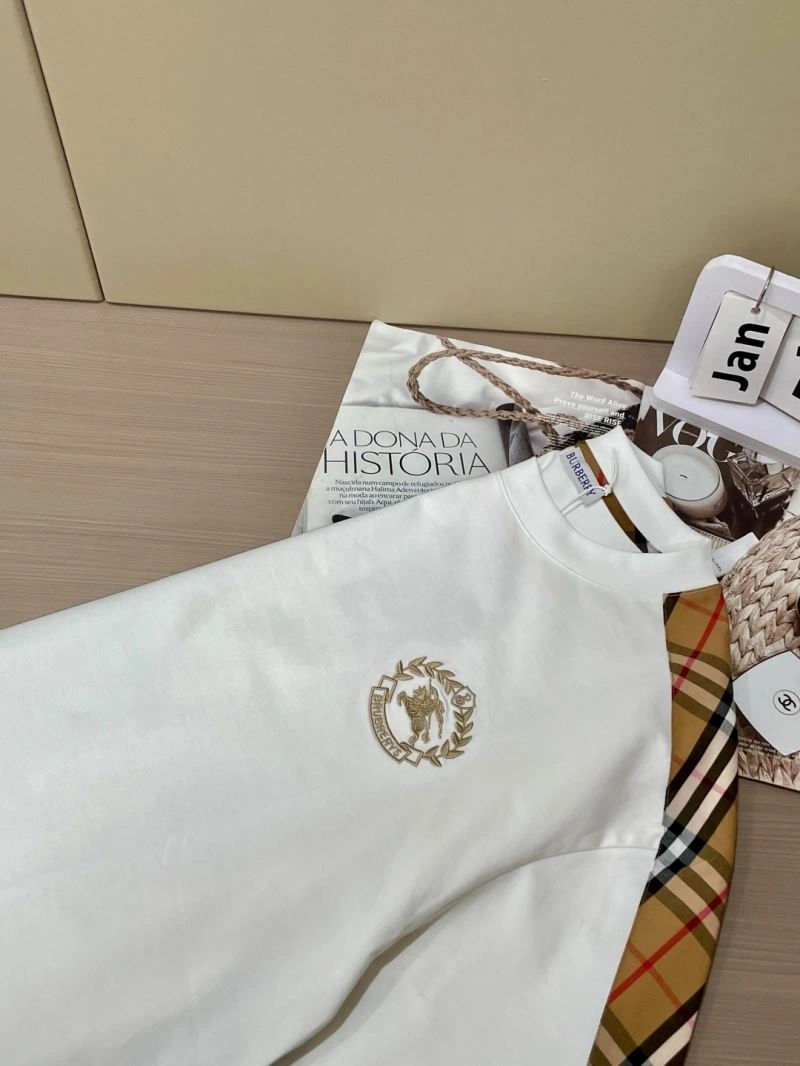 Burberry T-Shirts Breathable 101367