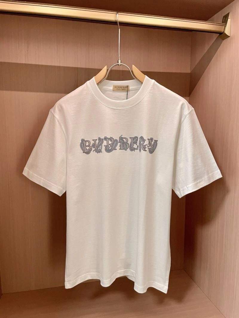 Burberry T-Shirts Resilient 101417