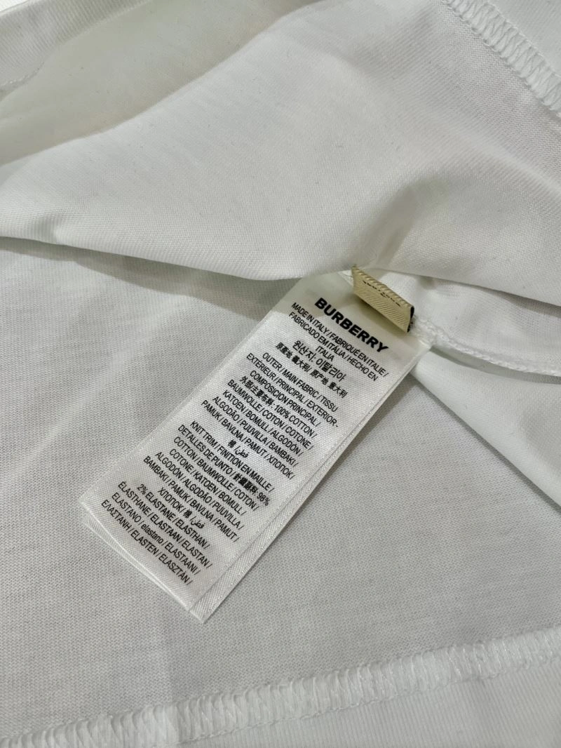 Burberry T-Shirts Resilient 101417