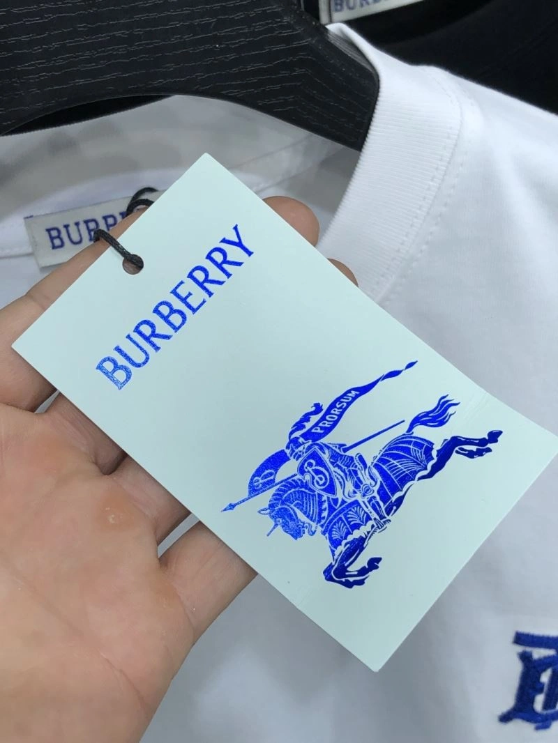Burberry T-Shirts EasyMatch 101358