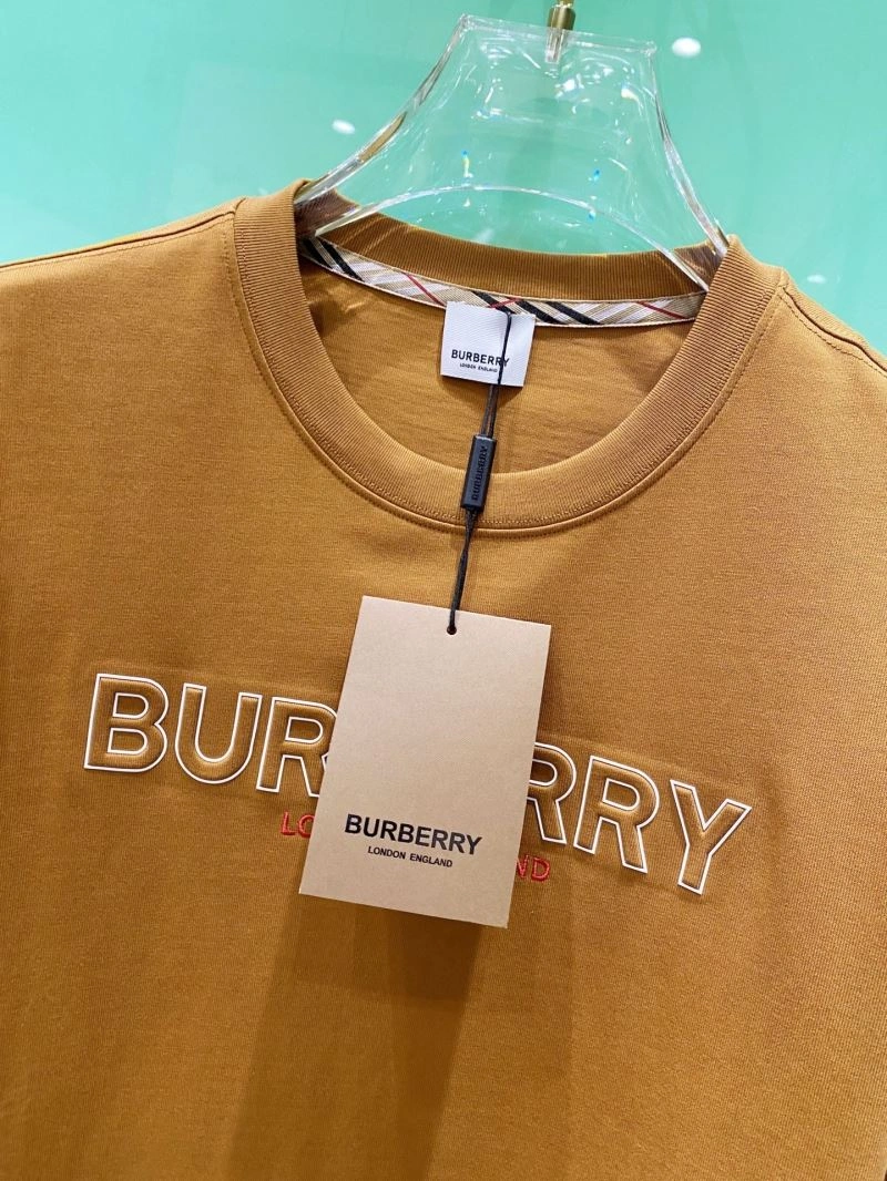 Neat Burberry T-Shirts 101346